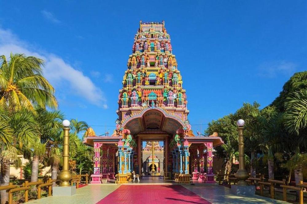 North Mauritius Cultural Discovery & Beach Day