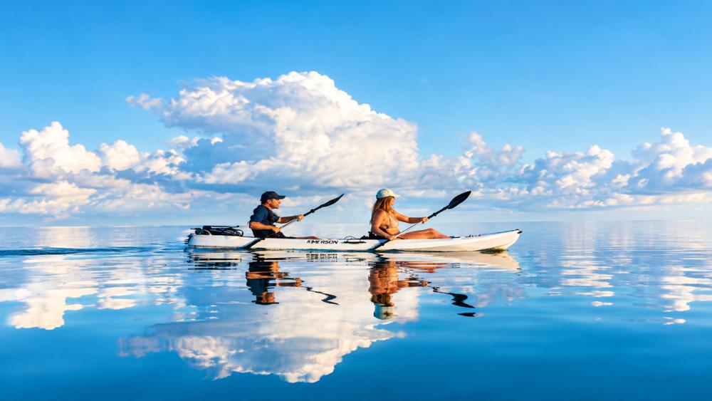 Kayaking to Crystal Rock & Île aux Bénitiers