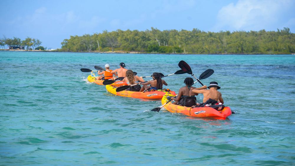Île d’Ambre Kayaking Adventure – Mangroves & Island Discovery